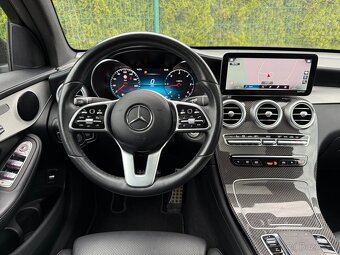 Mercedes GLC 300d coupe AMG 4M Carbon ČR - 12