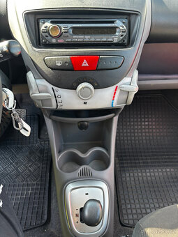 Citroën C1 1.0i 50kW, AUTOMAT, Nové ČR, Úsporné - 12