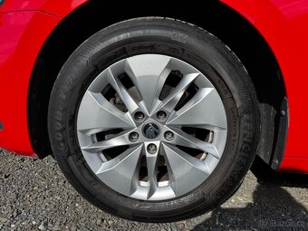 ŠKODA OCTAVIA IV combi 2.0 TDI, 1. majitel, servis jen Škoda - 12