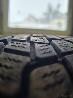 Zimní pneumatiky 205/55  R16 - 12