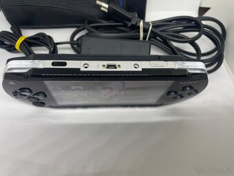 Sony PSP 1004 Playstation portable+Audio box - 12