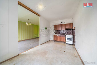 Prodej bytu 3+1, 68 m², Zdice, ul. Havlíčkova - 12