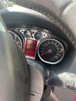 Ford C-Max - 12