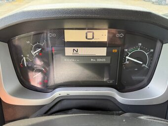 Renault T 520 TOP STAV (8254) - 12
