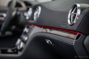 Mercedes SL500 (4,7l biturbo), AMG, 555PS, 850Nm - 12