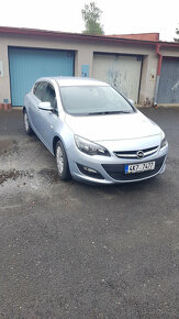 Opel Astra 1.6 benzín - 12