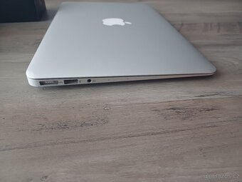 Iphone 11pro 256gb + Apple MacBook Air  (Mid 2013 - 12