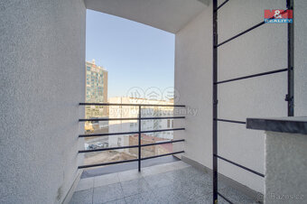 Pronájem bytu 1+kk, 23 m², Plzeň, ul. Šafaříkovy sady - 12