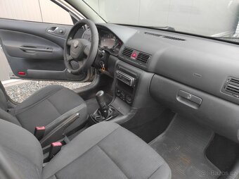ŠKODA OCTAVIA 1.6i TOUR, ČR, KLIMA, TAŽNÉ - 12