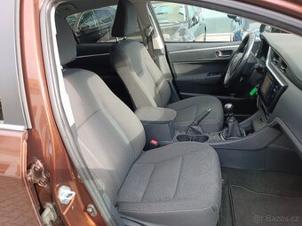 Toyota Corolla 1.6VVT-i 97kW Manual - záruka Autodraftu - 12