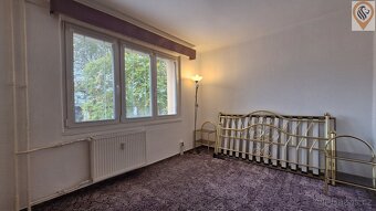 Byt 3+1, částečně vybavený, možnost i s garáží, lokalita Roz - 12