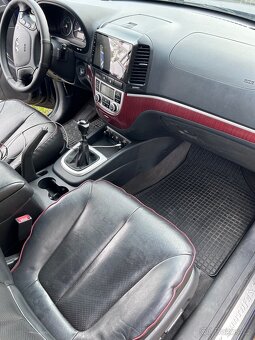 Hyundai SantaFe 2.2CRDI 114kw - 12