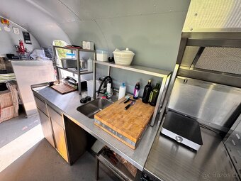 Airstream Overlander 26 - 12