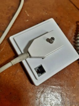 Funkční pevný telefon Siemens-Halske, rok 1954 - 12
