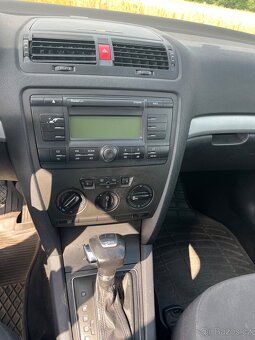 Škoda Octavia 1,9TDI DSG COMBI - 12