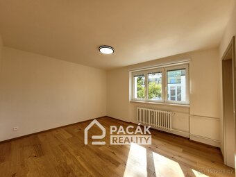 Prodej luxusního bytu o dispozici 3+kk ve vynikající lokalit - 12