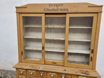 KRÁSNÝ STARÝ KUPECKÝ REGÁL V PŮVODNÍ PATINĚ-NĚMECKÝ REGÁL - 12