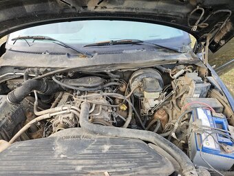 Dodge ram 2500 .5.9 - 12