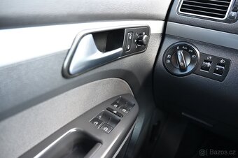 Volkswagen Touran 1.4TSI 103KW 7Míst DSG 12/2014 DPH - 12