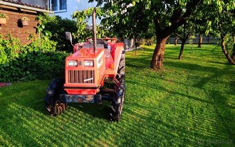 Malotraktor Hinomoto - 12