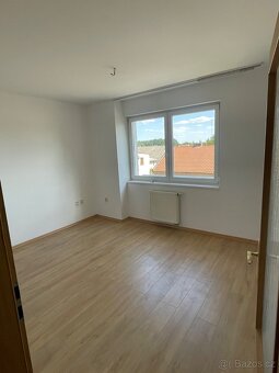 Slunný byt 2+kk po rekonstrukci - Poděbrady - 12
