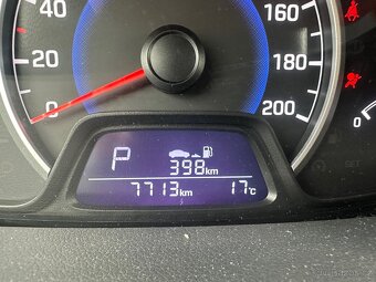 Prodám Hyundai i10 1.0i Automat 7700 Km ČR 1. MAJ - 12