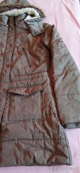 Dívčí zimní bunda ( vel. 170/176, věk 14-15 roků) - 12