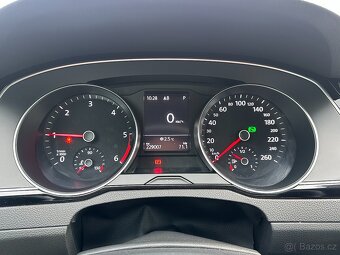 Volkswagen Passat 2018 - 12