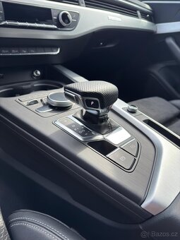 Audi A4 Avant 40 2.0 TDI 3x S line quattro - 12