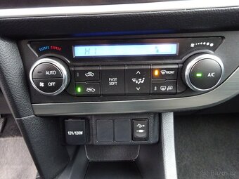Toyota Auris 1,3 VVTI 100 - 12