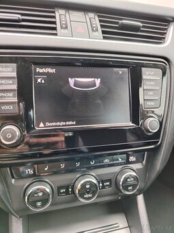 Octavia 3 2.0TDI 110kW-JOY-bohatá výbava,1.majitel - 12