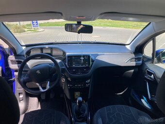 Peugeot 2008 1.2benzín 59kw, r.2019 - 12