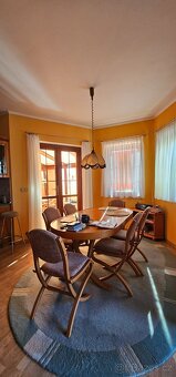 Prodej rodinného domu 361 m2, pozemek 979 m2 - 12