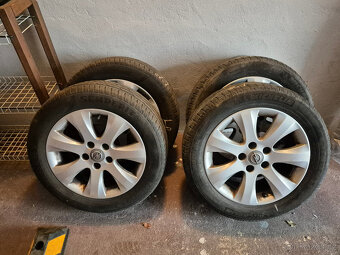 Opel Meriva 1.4 Turbo 103 kW, výbava Inovation - 12