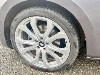 ŠKODA SUPERB L&K 147 KW - 12