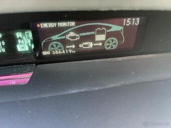 Toyota Prius, 3GEN 1.8 HYBRID Automat, platná  STK. RV 2009 - 12