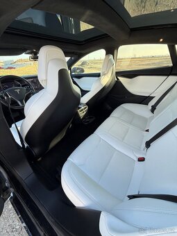 Tesla model S 75D - 12