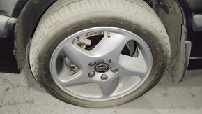 Volvo 850 T5 2,3 V5 166kw 1.majitel 15.000km - 12
