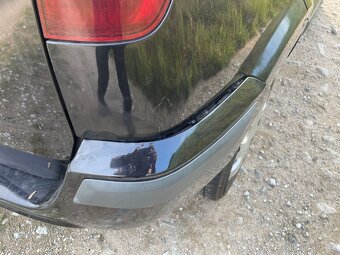 Ford Fusion 1.4i - 12