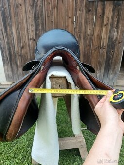 Krásné skokové sedlo Stubben - 12