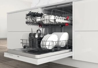 Whirlpool myčka 60cm vestavěná - 12