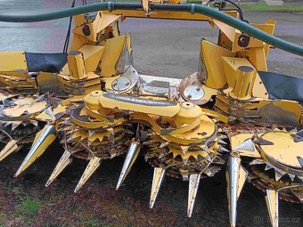 New Holland  FR 600 - 12