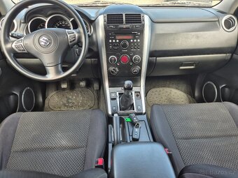 Suzuki Grand Vitara,1.9DDiS,95KW,4x4,KEYLESS,VÝHŘEV,9/2010 - 12