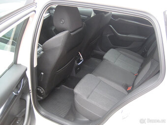 ŠKODA OCTAVIA COMBI IV. 2.0 TDi 110 KW ČR DPH - 12