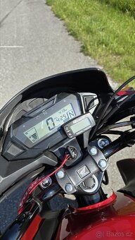Honda CB 125 F - 12