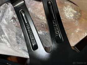 ORIG.PORSCHE MACAN TURBO 2020 FACELIFT R20 NOVE DISKY - 12