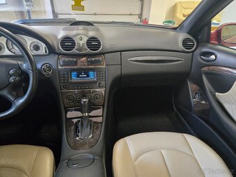 Mercedes-Benz CLK Avantgard 320CDi 165kW - 12