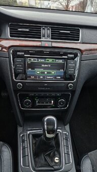 Superb 2 combi 2.0 TDI 4x4 125kW top stav - 12