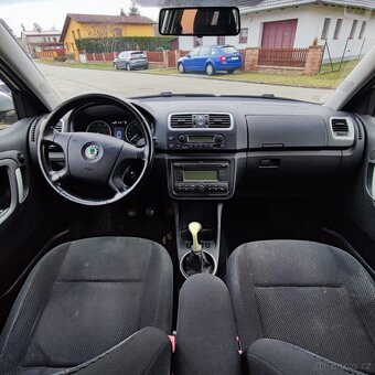 Škoda Fabia combi benzín - 12