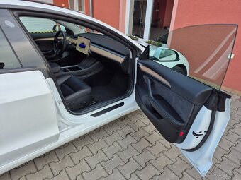 Tesla Model 3 DUAL MOTOR PERFORMANCE AWD (ODPOČET DPH) - 12
